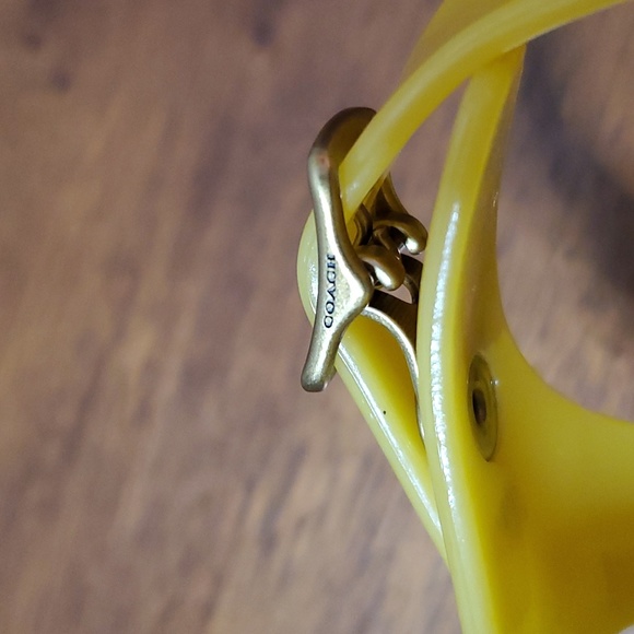 Coach flower jelly sandals 6 NWOT - Picture 13 of 13